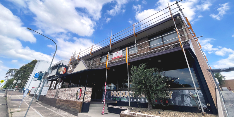 Penrith Pole-Up Commercial Bracket